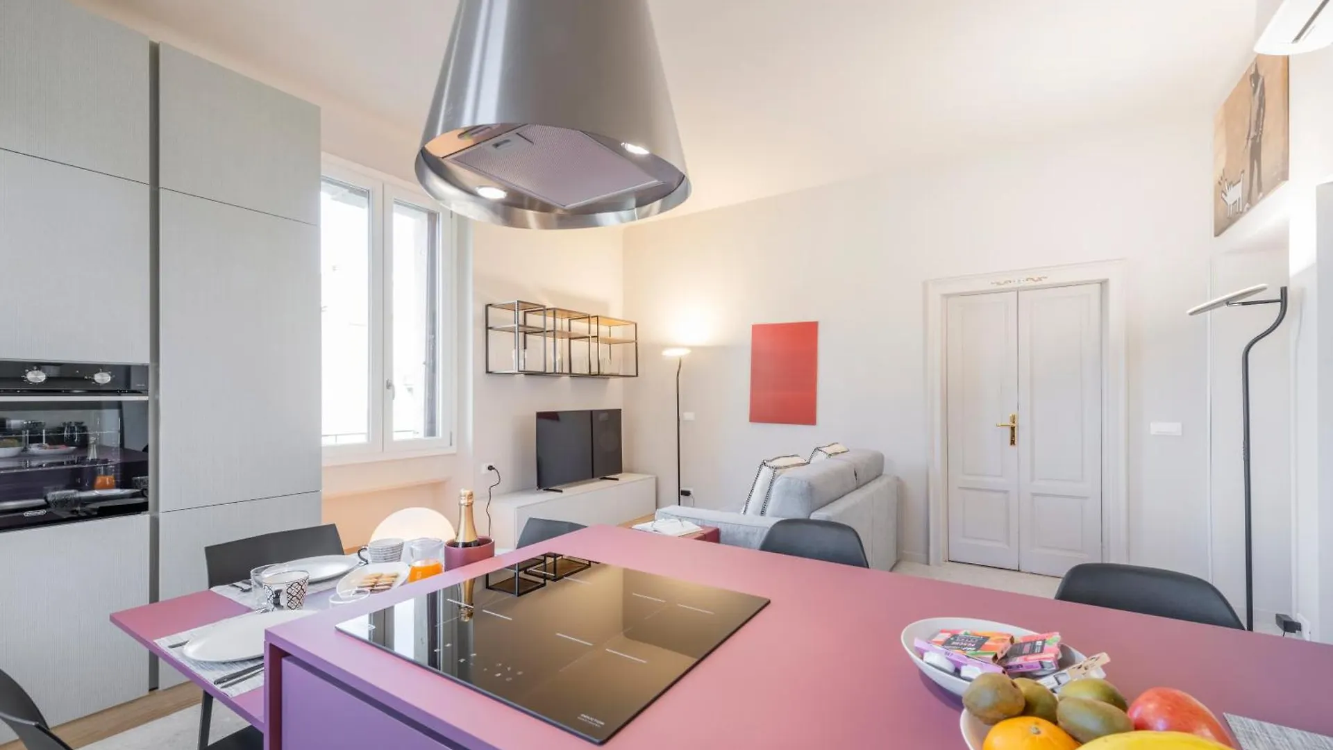 Laurana, 6 Ampio E Luminoso Appartamento Per 6 米兰
